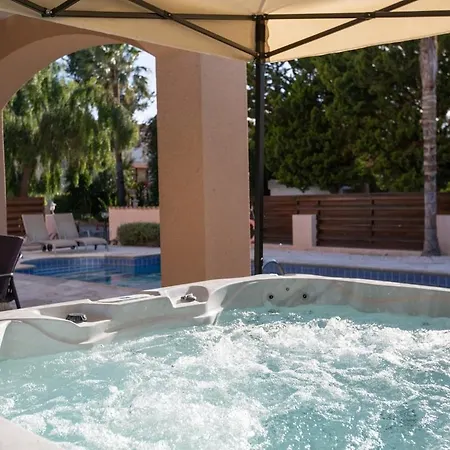 Located In A Stunning Area With Scenic Views !! Villa Peyia