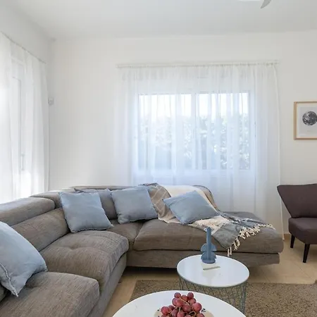 Located In A Stunning Area With Scenic Views !! Villa *