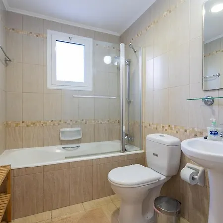 Located In A Stunning Area With Scenic Views !! *